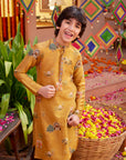 Ahren Kurta Set