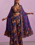 Naira Cape Set