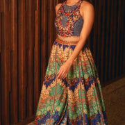 Amyra Dastur in Mehvish Sharara Set