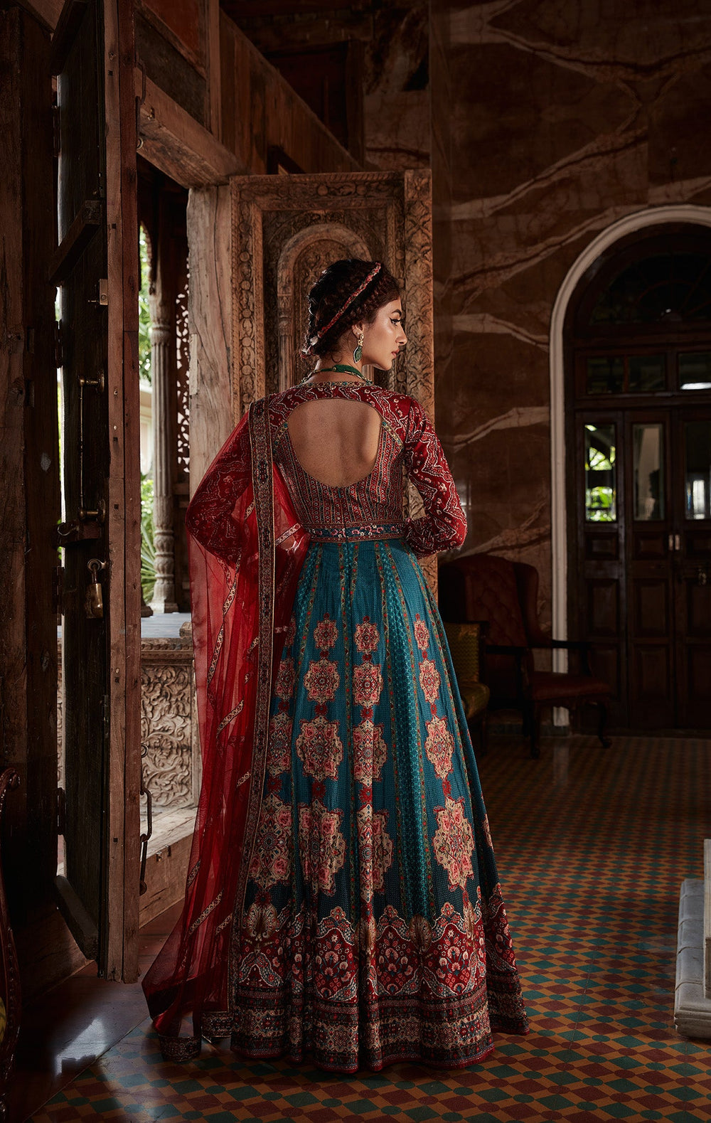 House of Misu in Samaira Anarkali Set
