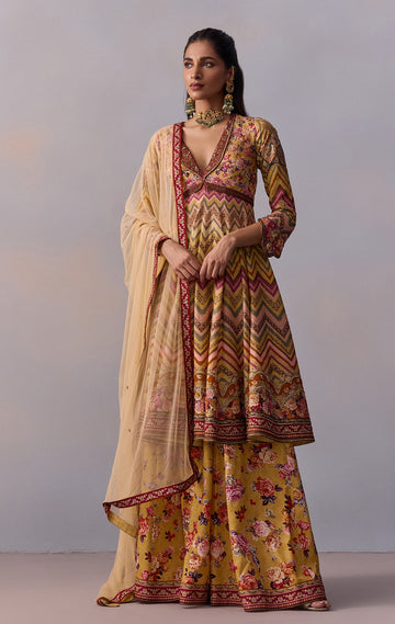 Kushnaz Anarkali Set