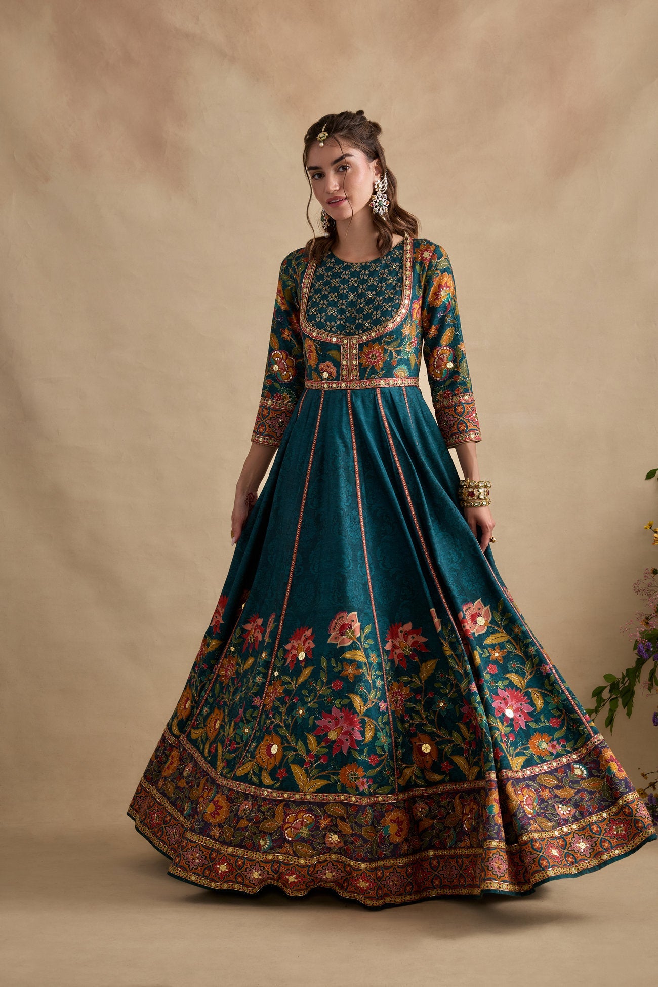 Elaya Anarkali