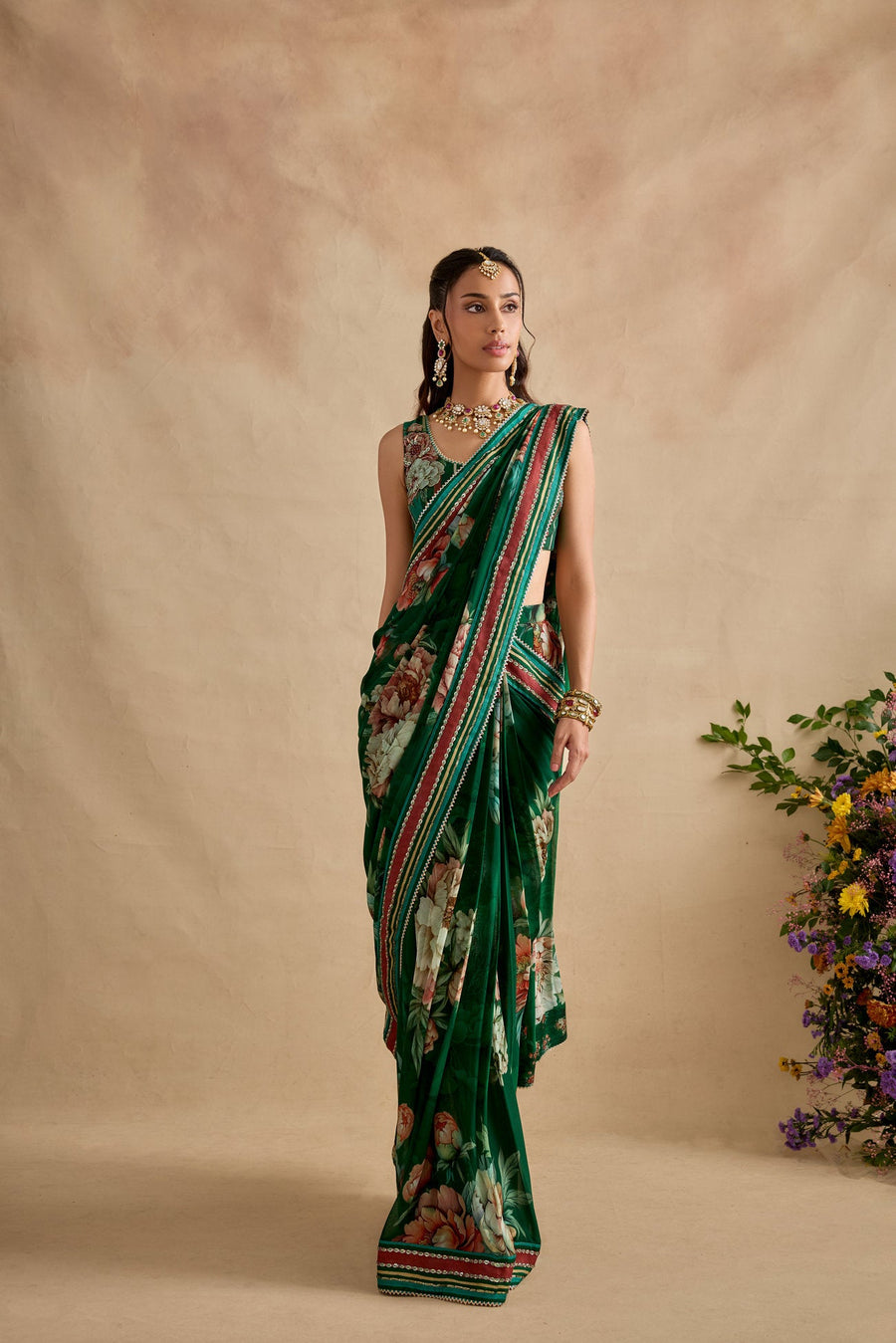Aashna Saree