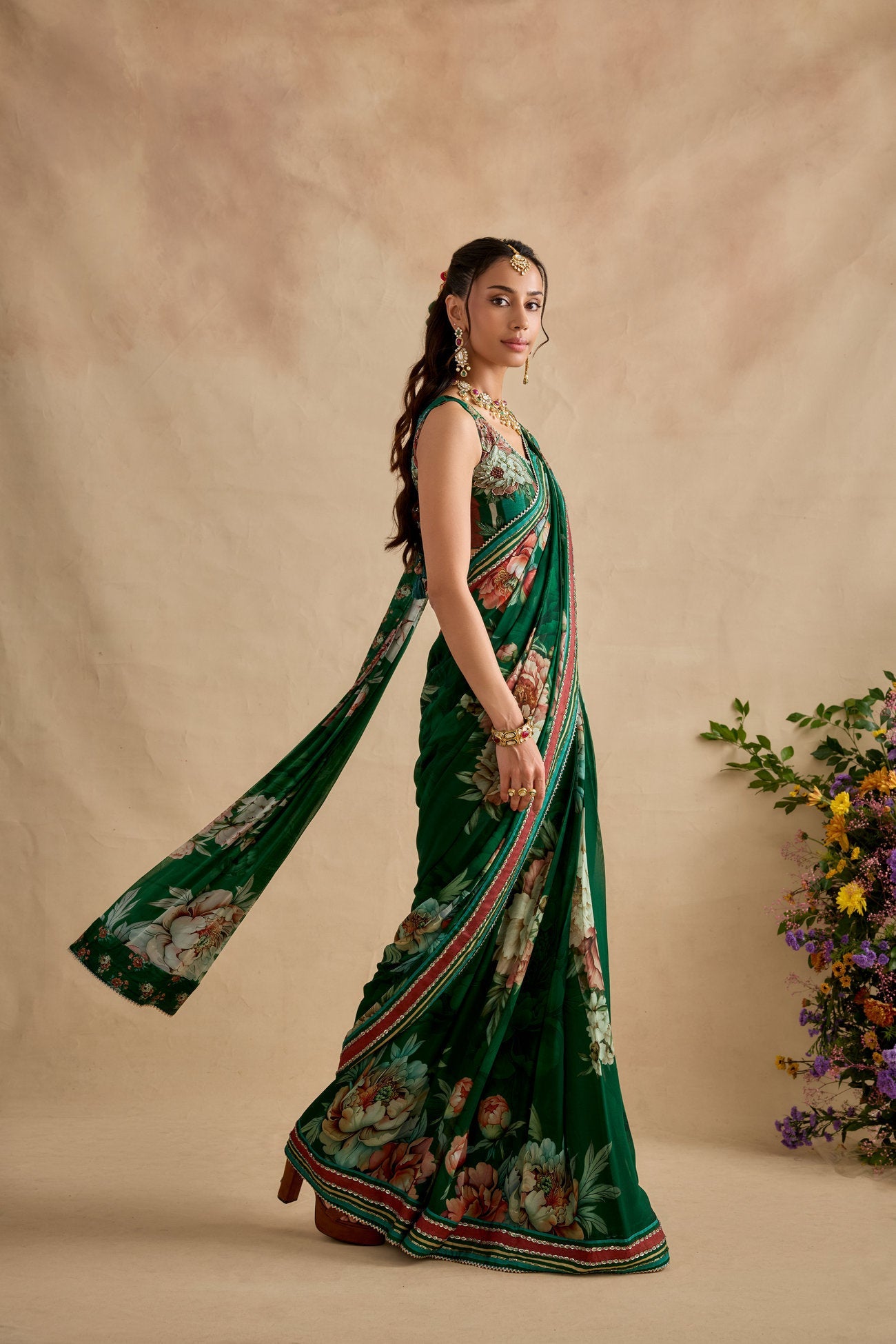 Aashna Saree