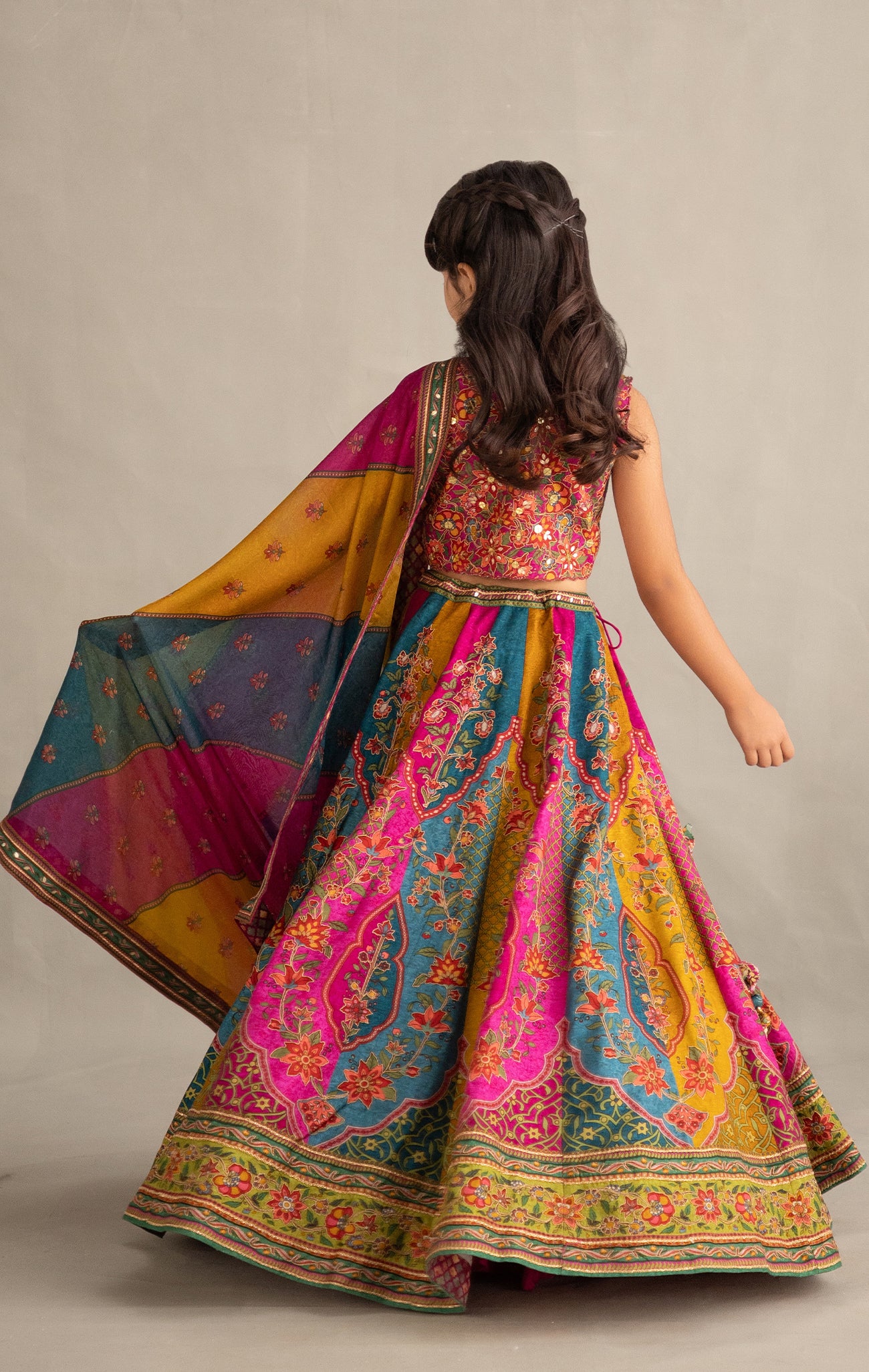 Ravika Lehenga Set - Image 3