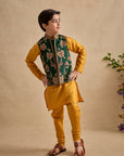 Ravik Bandi Set