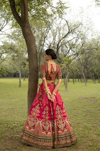 Mumtaz Lehenga Set