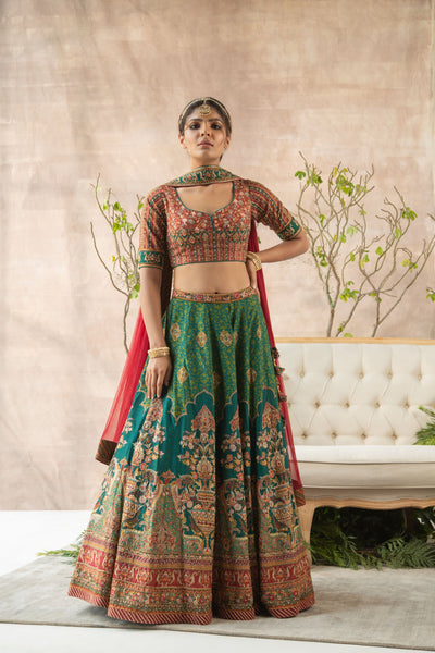 Mumtaz Lehenga Set