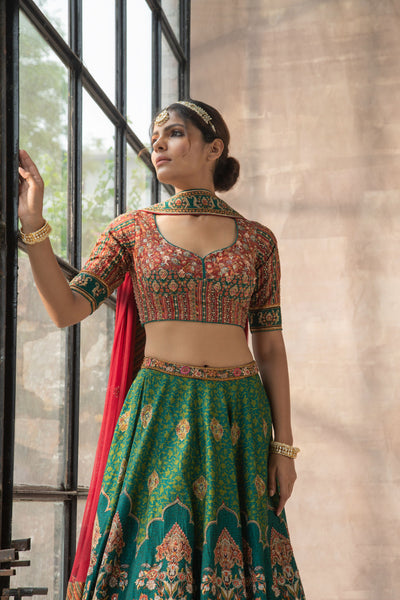 Mumtaz Lehenga Set