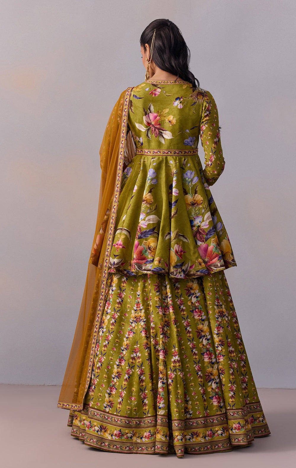 Taisha Lehenga Set