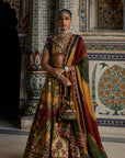 Zehna Lehenga Set
