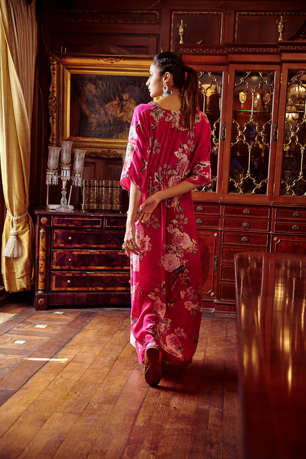 Debina Kaftan