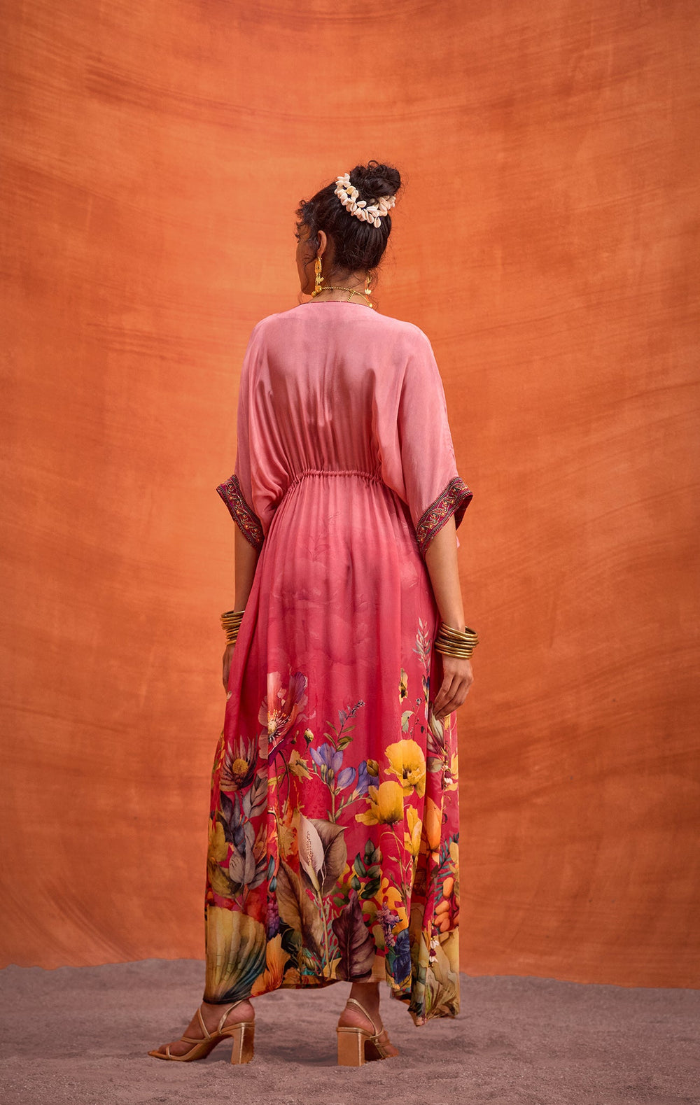 Bianca Kaftan