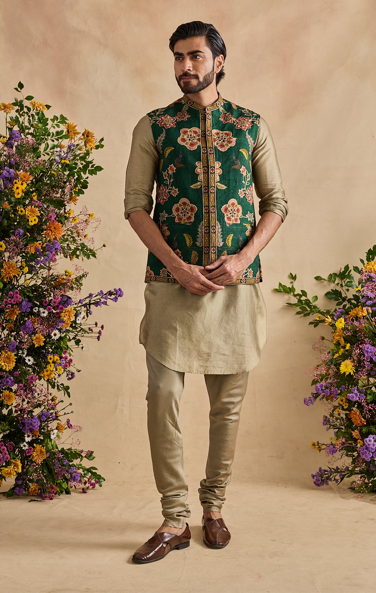 Ravik Bandi Set