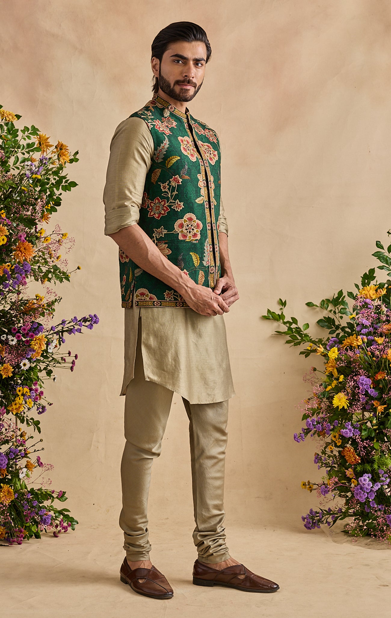 Ravik Bandi Set