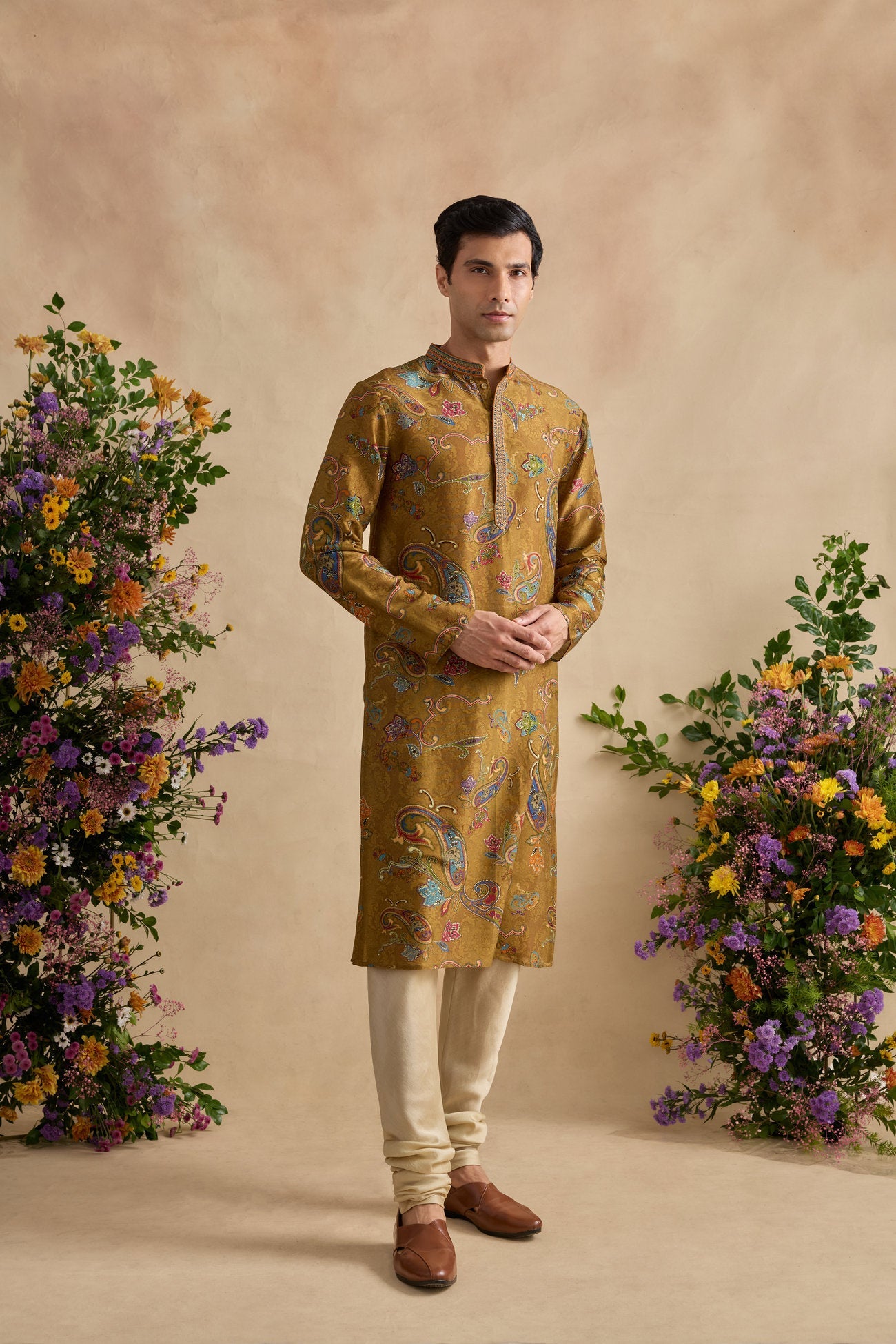 Adhyan Kurta Set