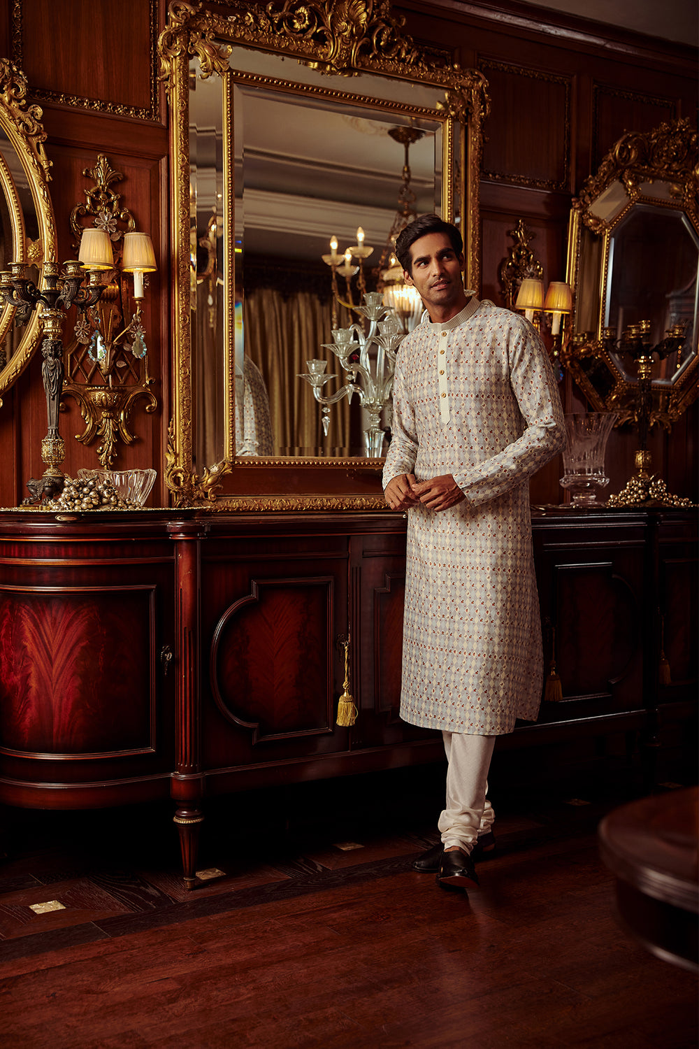 Ezhil Kurta Set