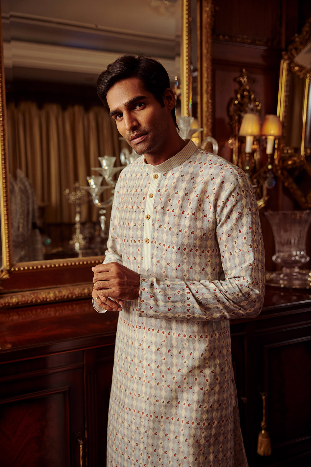 Ezhil Kurta Set
