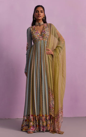 Riah Anarkali Set