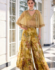 Amaira Cape Set