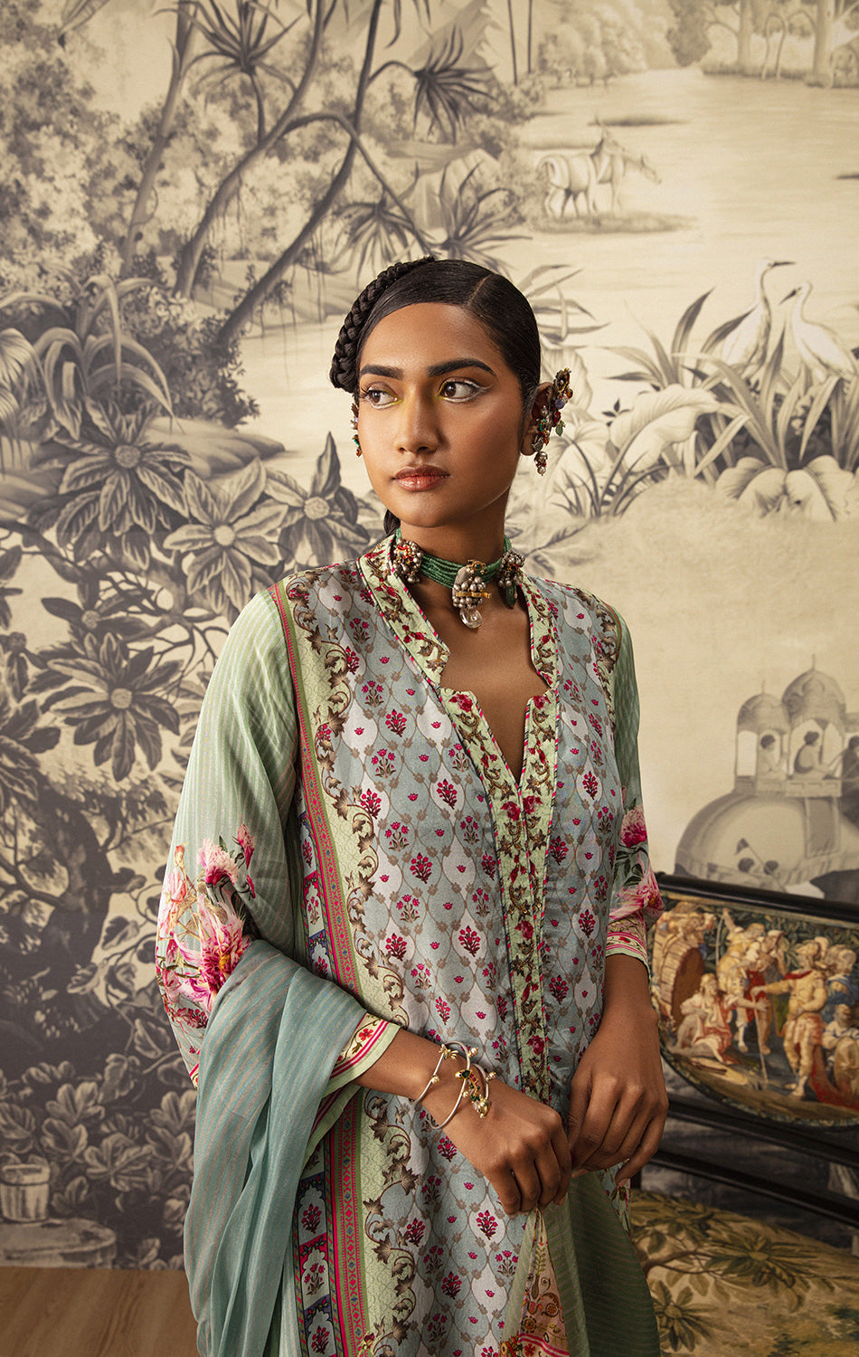 Arshi Suit Set