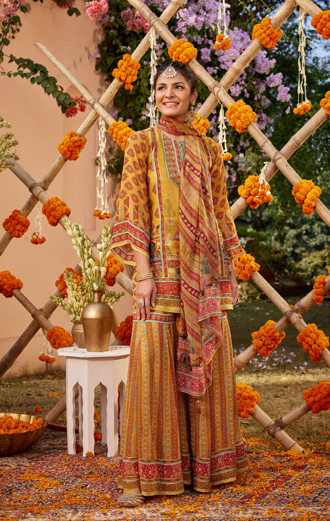 Siah Gharara Set