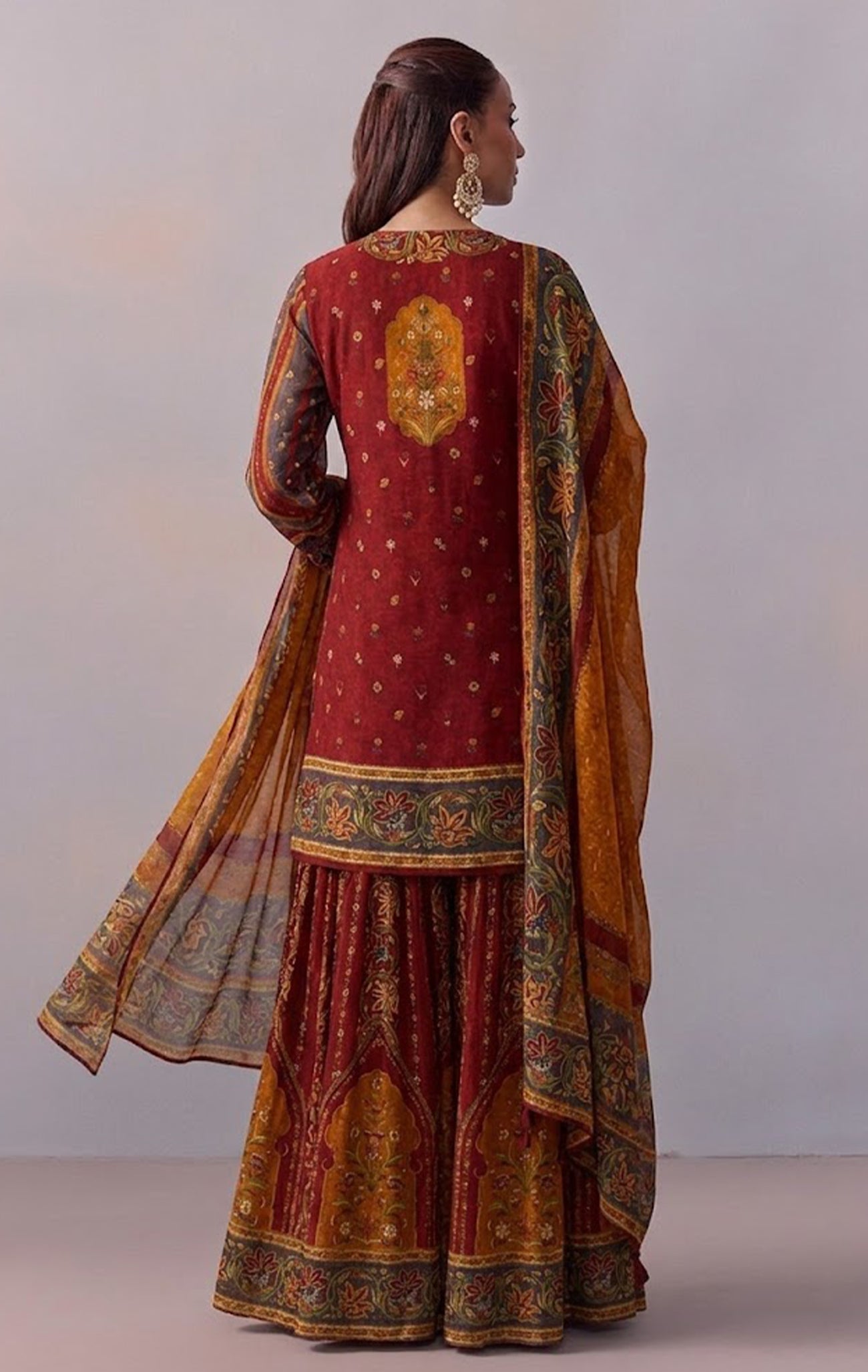 Raviya Sharara Set