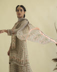 Nadia Gharara Set