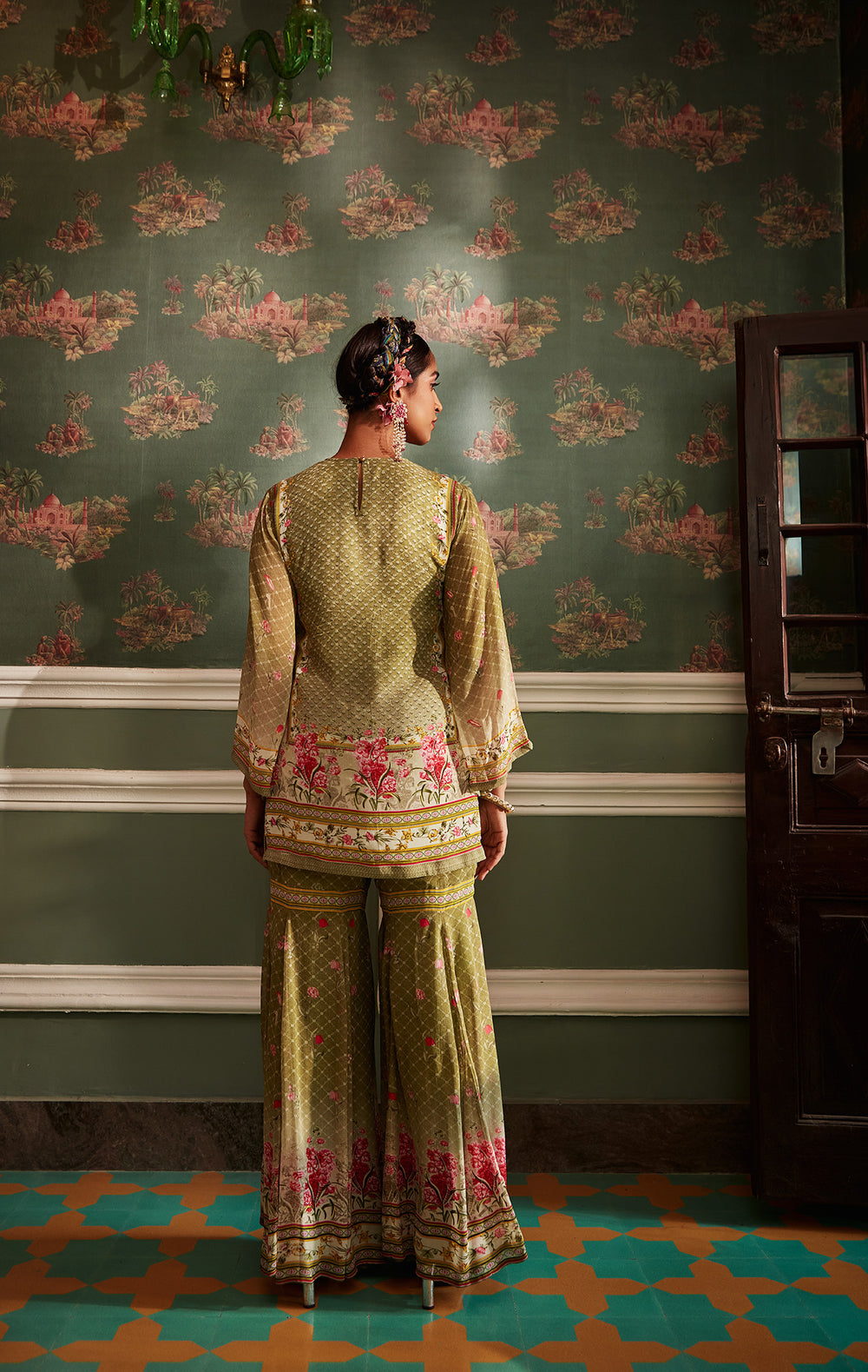 Ivah Gharara Set